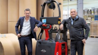 Daniel Werner und Franz Ettel sind begeistert von der Leistungsbilanz des Automationsprojekts.